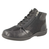 DB Shoes Nova Black Leather Boots 2V